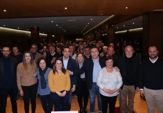 Máis de 300 persoas arroupan a Pablo Lago como candidato do PSOE á Alcaldía de Brión